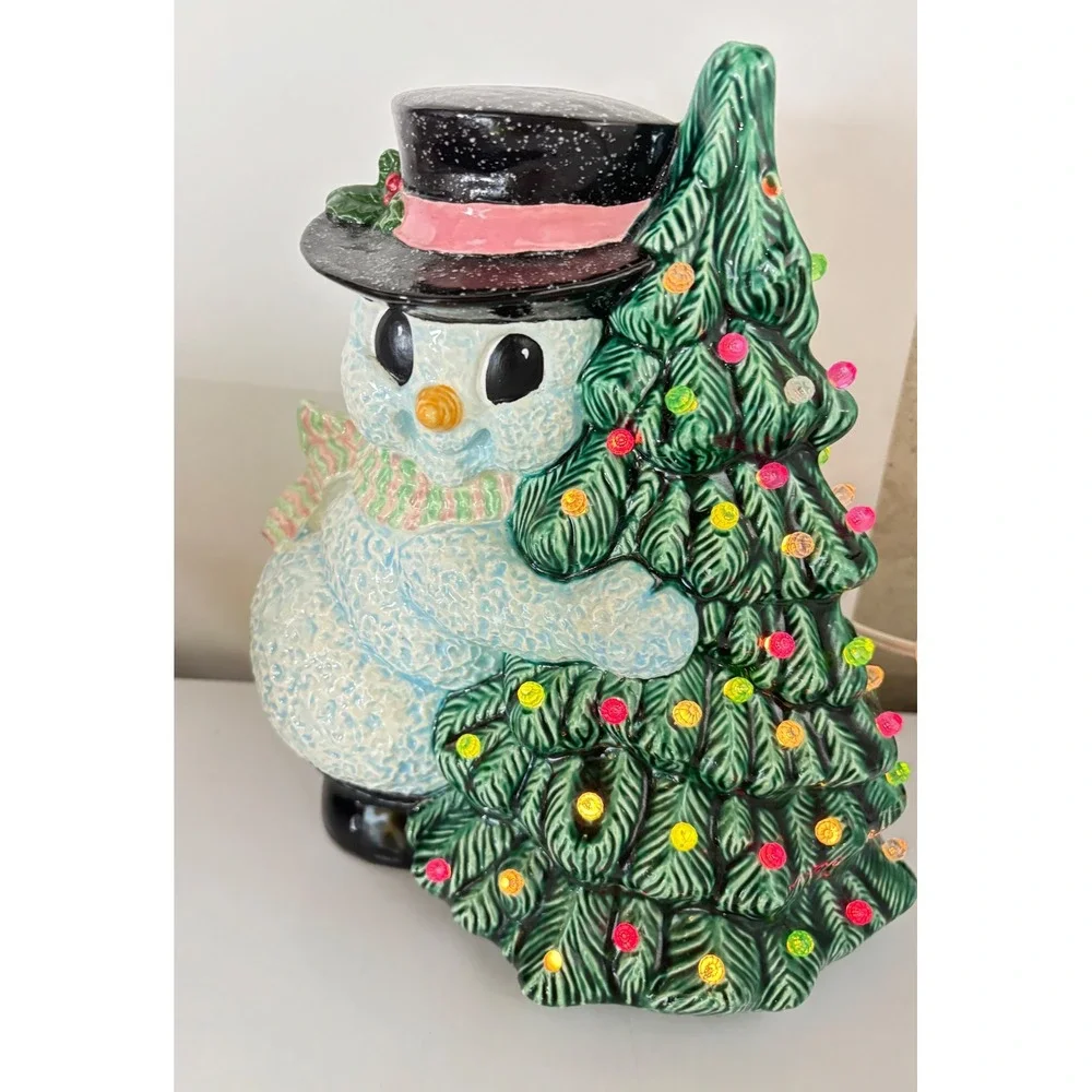 Ceramic Snowman Hugging Christmas Tree Light Up Decoration Holiday Decor‎